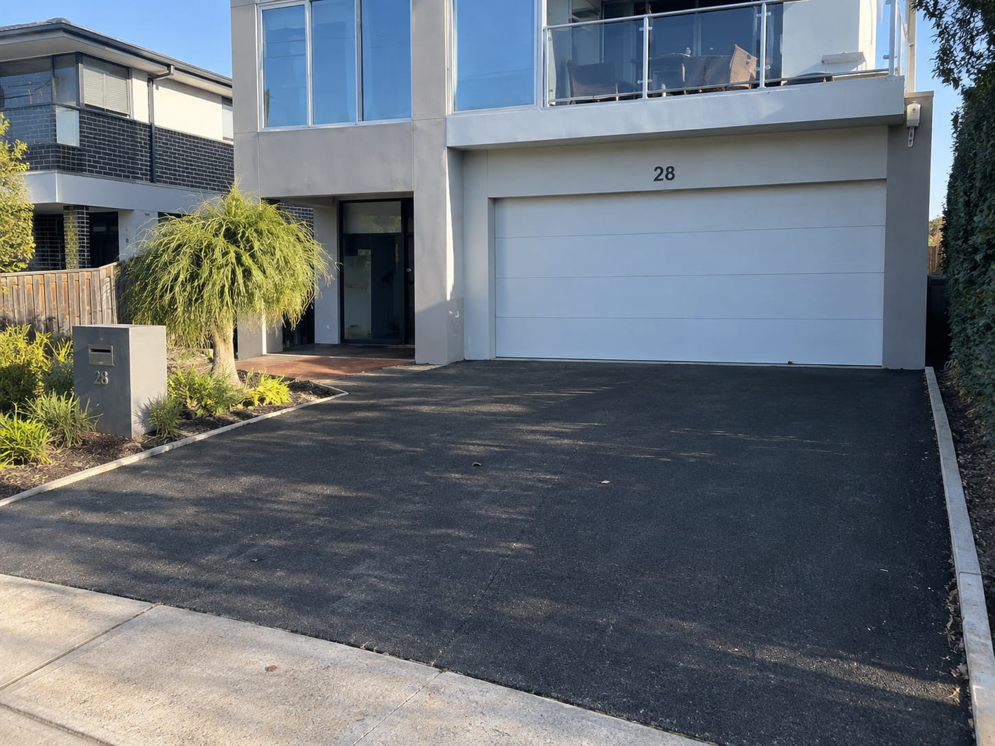 Asphalt driveway contractors in Hobart